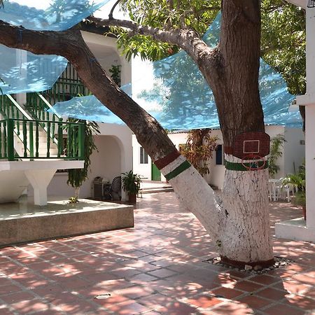 Hotel Vargas Airport Cartagena Dış mekan fotoğraf