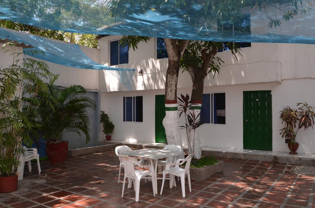 Hotel Vargas Airport Cartagena Dış mekan fotoğraf